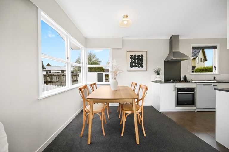 Photo of property in 60 Fairview Street, Fairview Downs, Hamilton, 3214