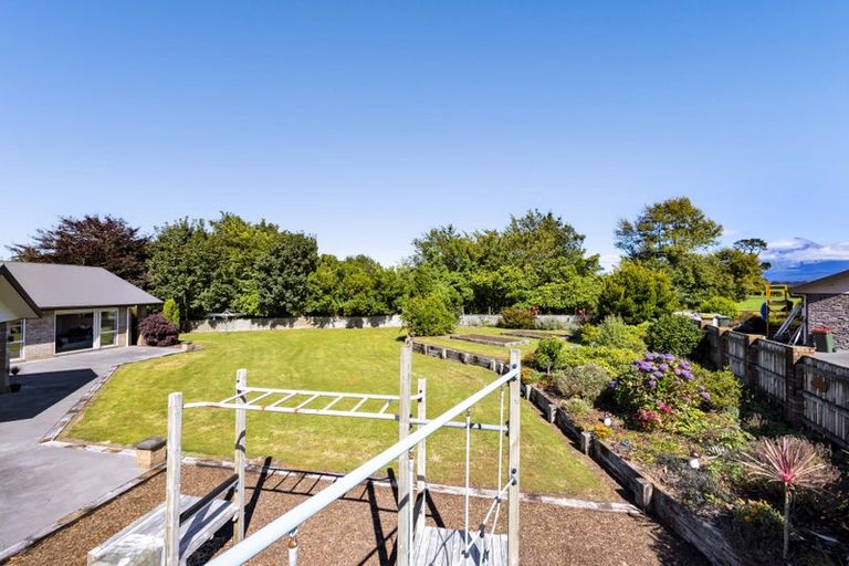 Photo of property in 1 Elizabeth Grove, Stratford, 4332