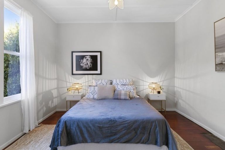 Photo of property in 56 Edinburgh Terrace, Berhampore, Wellington, 6023