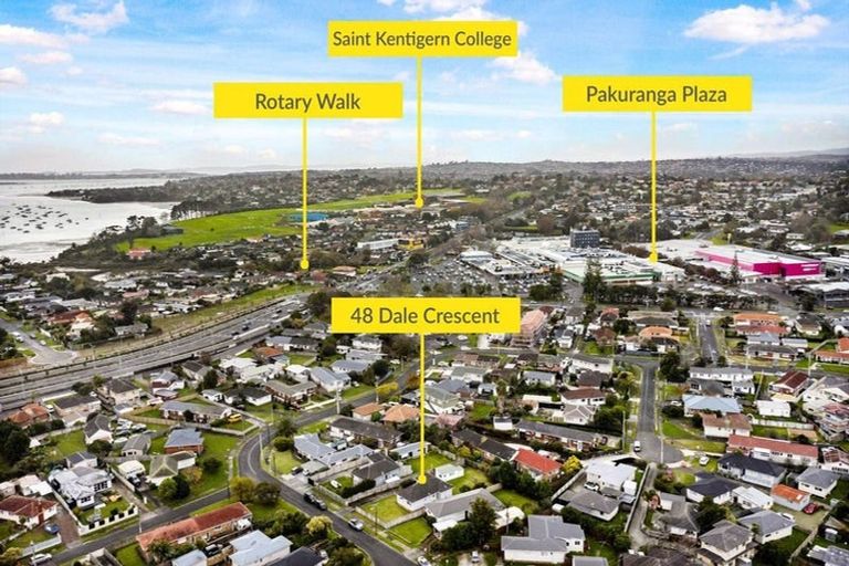 Photo of property in 48 Dale Crescent, Pakuranga, Auckland, 2010