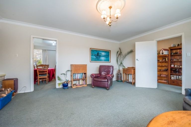 Photo of property in 14 Flavia Grove, Clouston Park, Upper Hutt, 5018