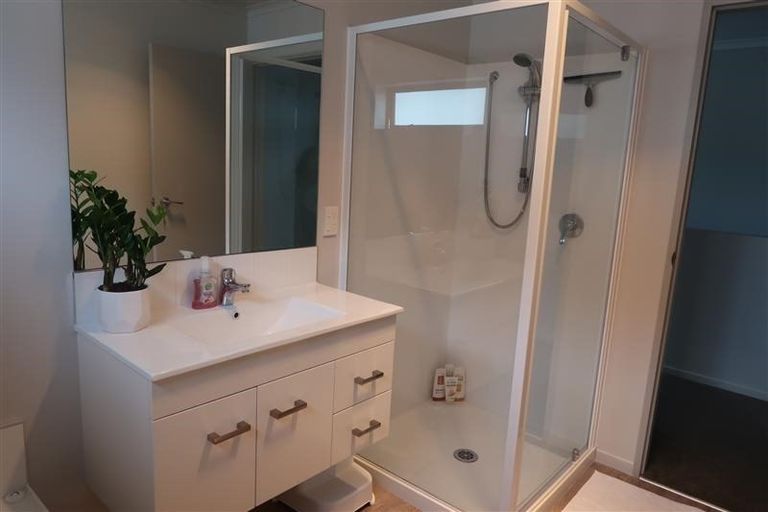 Photo of property in 43 Ipukarea Street, Weymouth, Auckland, 2103