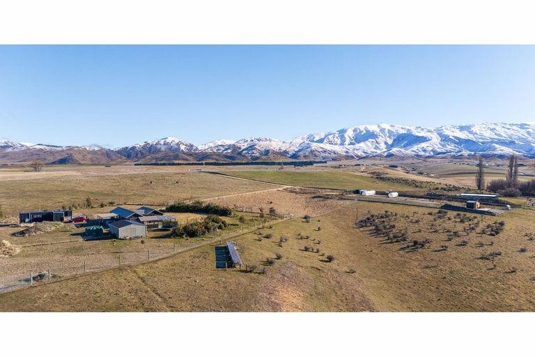 Photo of property in 12 Swamp Lane, Waikerikeri, Alexandra, 9393