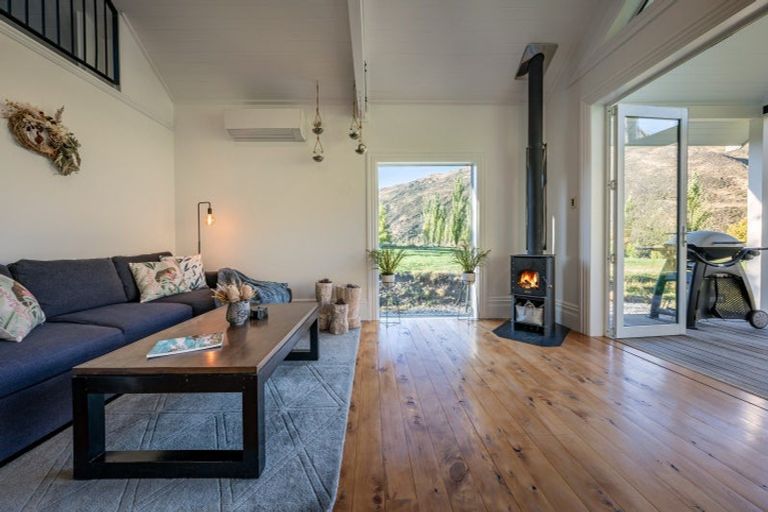 Photo of property in 37 Bluff Lane, Gibbston, Queenstown, 9371