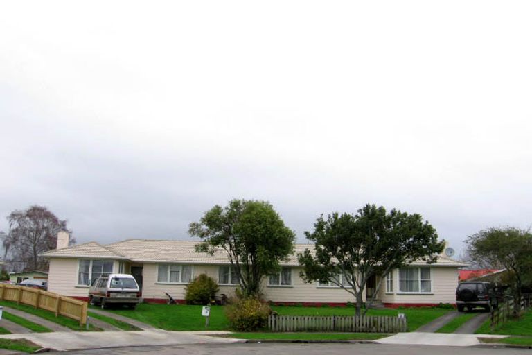Photo of property in 6 Heath Place, Awapuni, Palmerston North, 4412