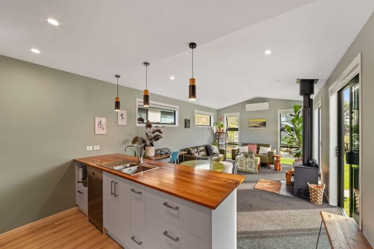 Photo of property in 19 Sponge Bay Road, Tamarau, Gisborne, 4010