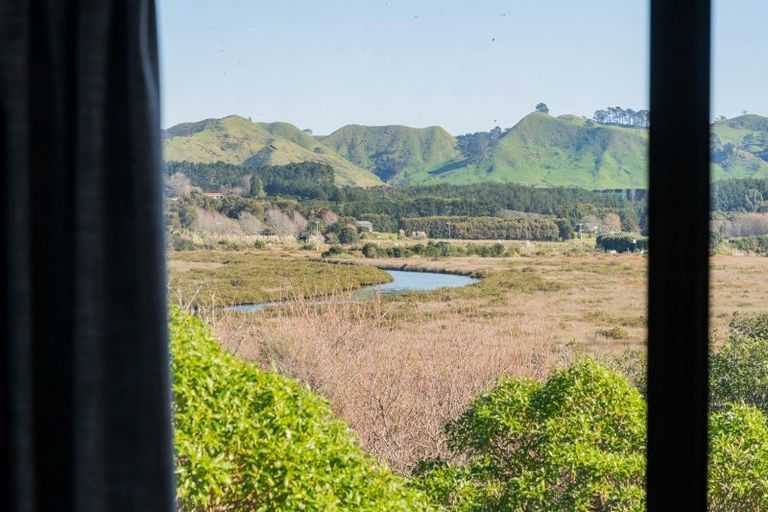 Photo of property in 266b Seaforth Road, Waihi Beach, 3611