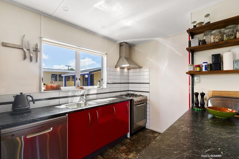 Photo of property in 7 Tukanae Street, Strathmore Park, Wellington, 6022