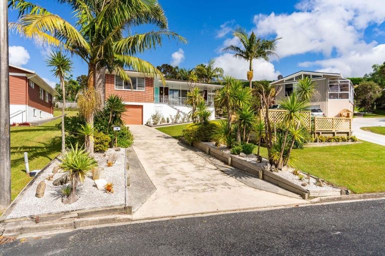 Photo of property in 16 Cobham Avenue, Dargaville, 0310