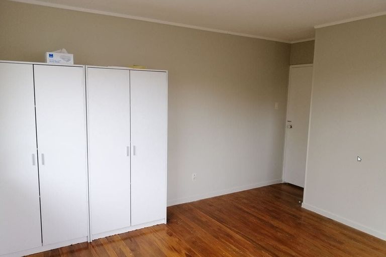 Photo of property in 103 Cascades Road, Pakuranga Heights, Auckland, 2010