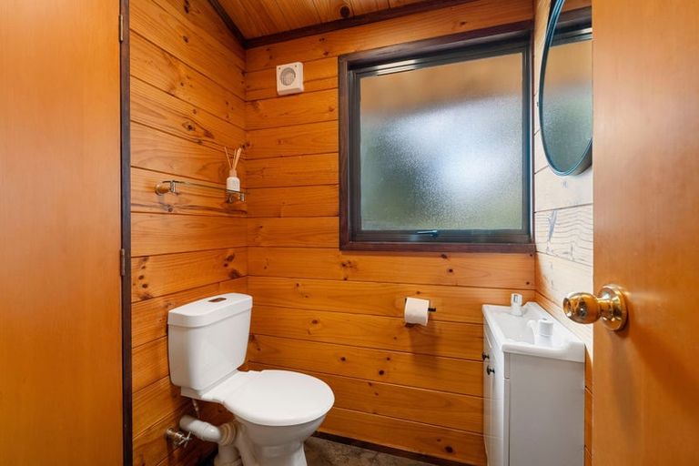 Photo of property in 73 Hyde Avenue, Richmond Heights, Taupo, 3330