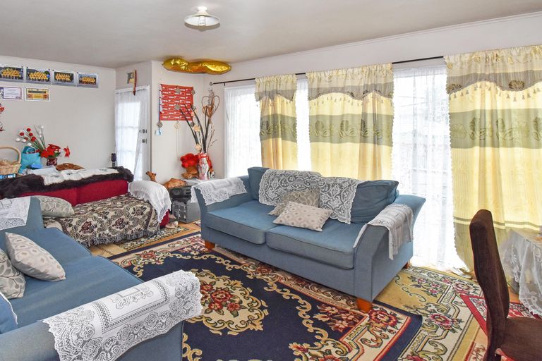 Photo of property in 42 Clayton Avenue, Otara, Auckland, 2023