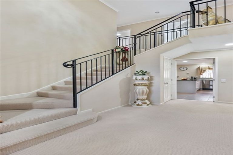 Photo of property in 42 Topland Drive, Flat Bush, Auckland, 2019