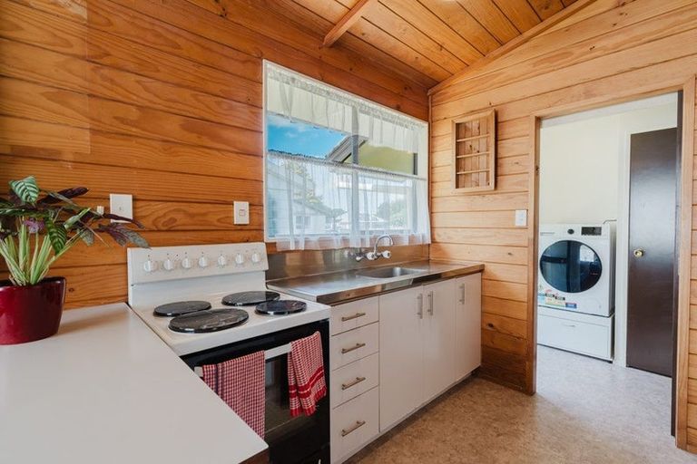 Photo of property in 12a Flemington Place, Nawton, Hamilton, 3200