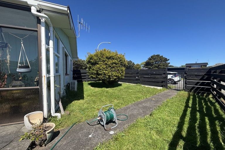 Photo of property in 4a Princeton Road, Raumati Beach, Paraparaumu, 5032