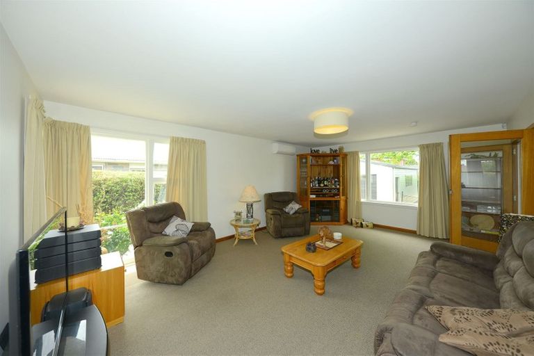 Photo of property in 12 Longmuir Street, Ilam, Christchurch, 8041