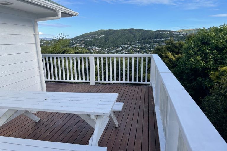 Photo of property in 87 Percy Dyett Drive, Karori, Wellington, 6012