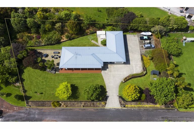Photo of property in 5f Brights Road, Waiuku, 2123