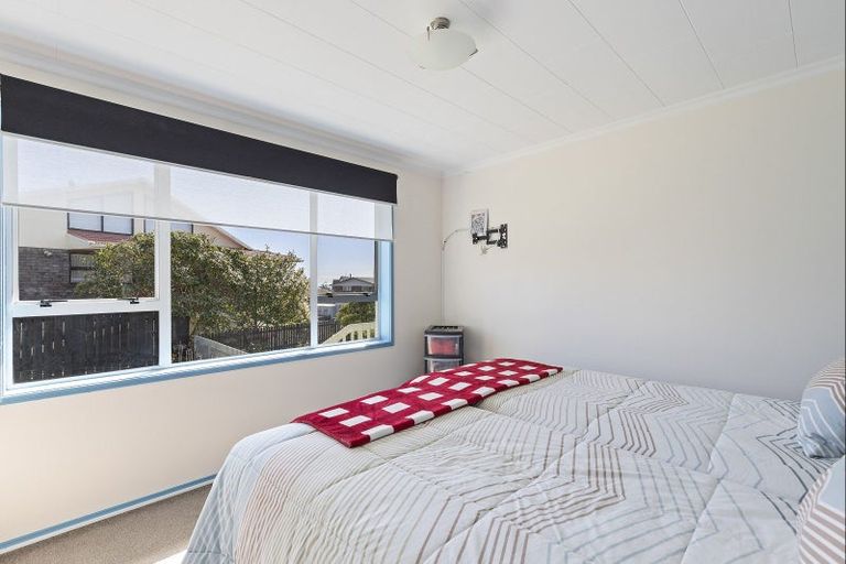 Photo of property in 27 Glamis Avenue, Bell Block, New Plymouth, 4312