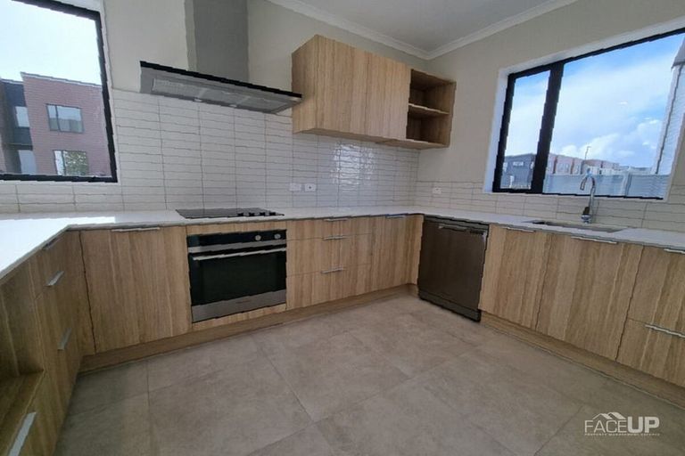 Photo of property in 6/21 Boyes Avenue, Whenuapai, Auckland, 0618