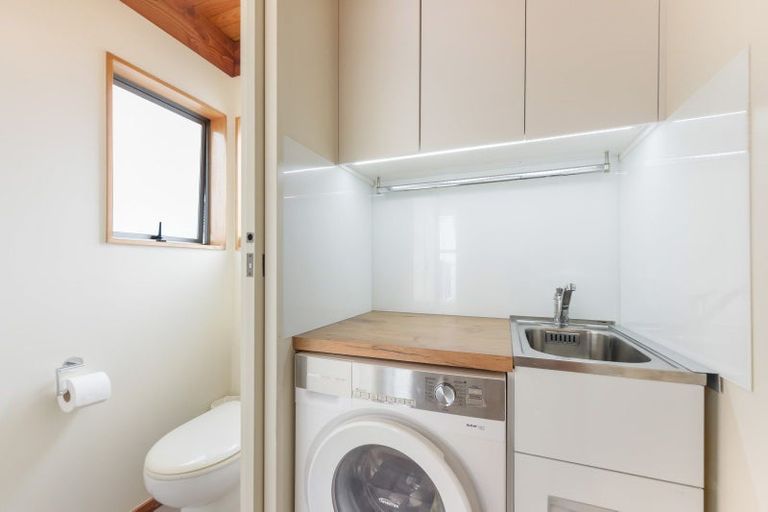 Photo of property in 2 Helena Way, The Wood, Nelson, 7010