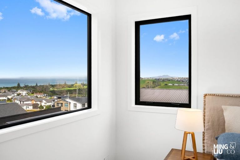 Photo of property in 34 Kumukumu Road, Long Bay, Auckland, 0630
