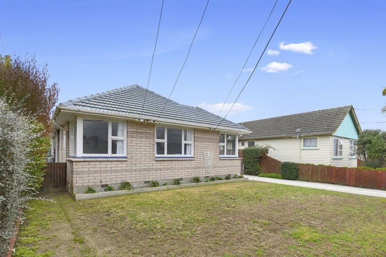 Photo of property in 34 Tomrich Street, Aranui, Christchurch, 8061