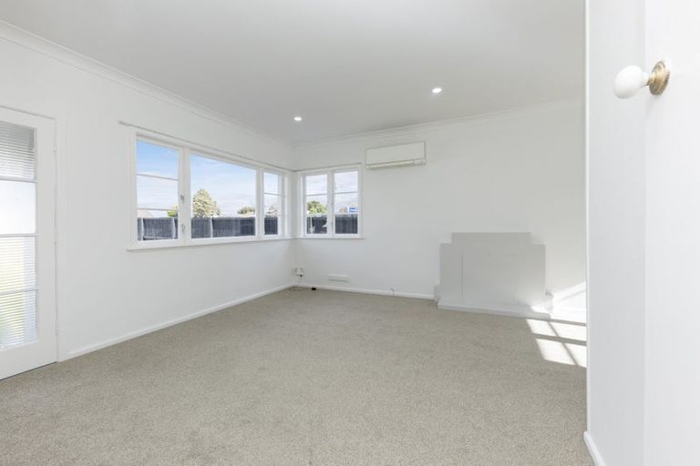 Photo of property in 1/34 Great South Road, Papakura, 2110