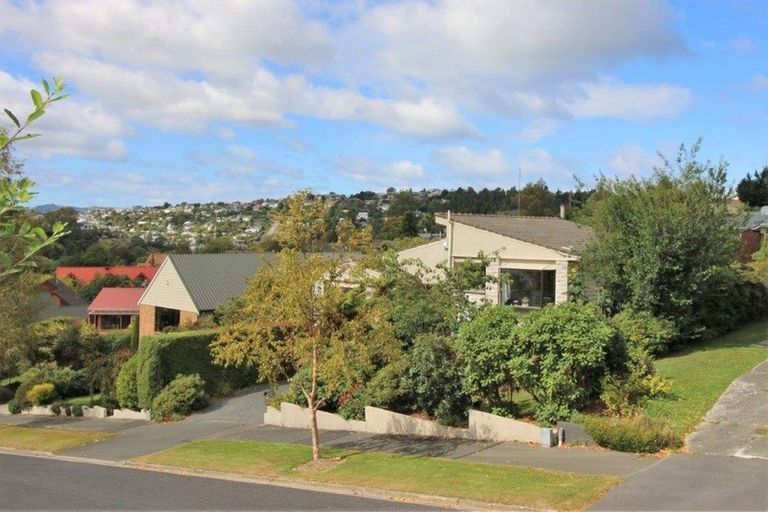 Photo of property in 103 Glenross Street, Glenross, Dunedin, 9011