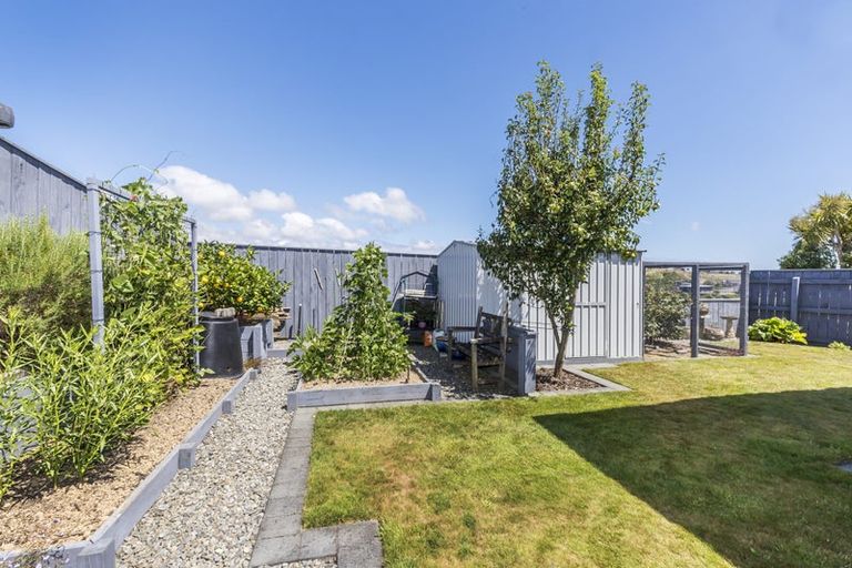 Photo of property in 30 Sumner Terrace, Aotea, Porirua, 5024