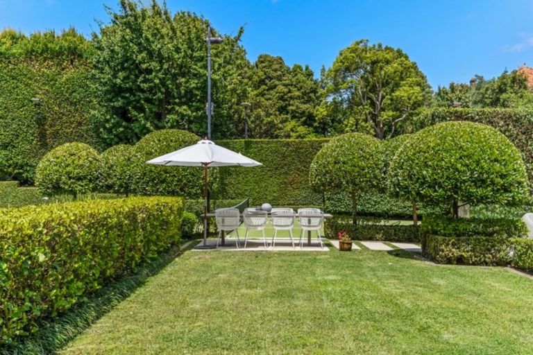 Photo of property in 10 Upland Road, Remuera, Auckland, 1050