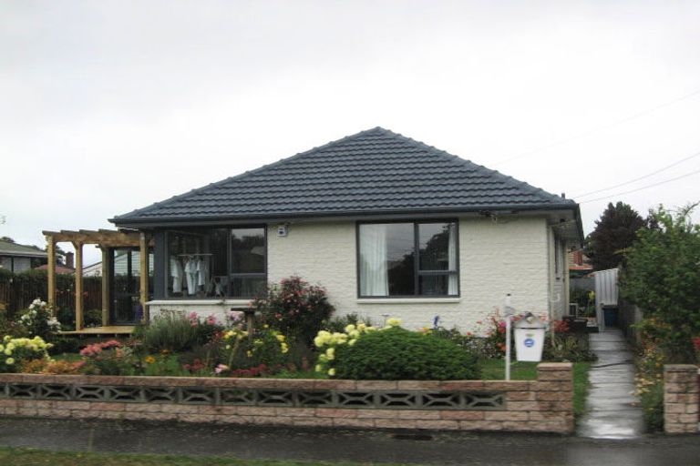 Photo of property in 41 Landy Street, Dallington, Christchurch, 8061