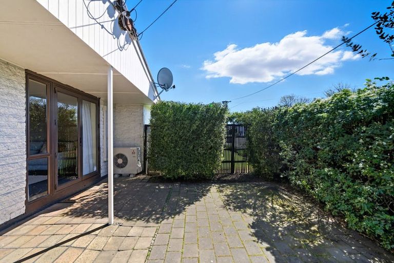 Photo of property in 2/100 Southampton Street, Sydenham, Christchurch, 8023