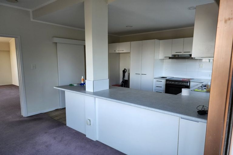 Photo of property in 43 Girrahween Drive, Totara Vale, Auckland, 0629