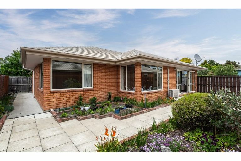 Photo of property in 54a Roker Street, Somerfield, Christchurch, 8024