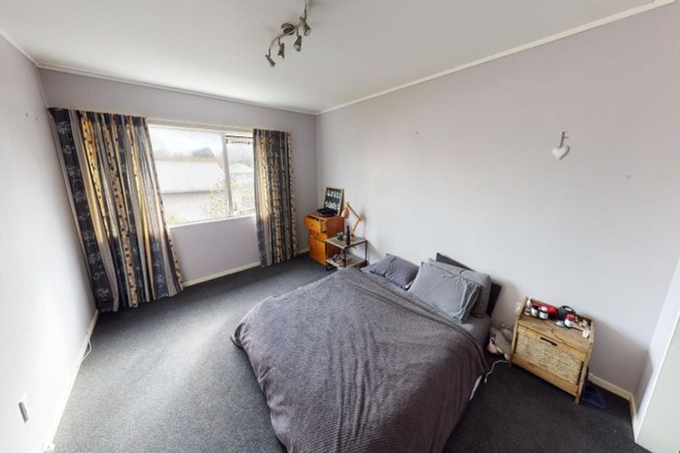 Photo of property in 74a Stanley Avenue, Palmerston North, 4414