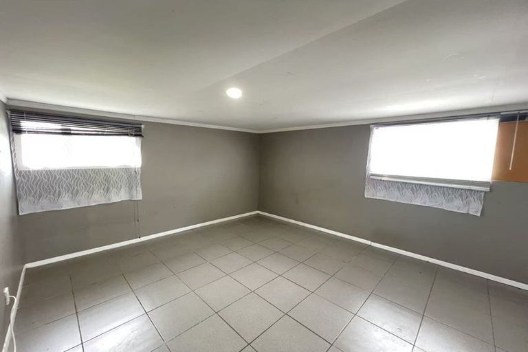 Photo of property in 7 Aurea Avenue, Pakuranga, Auckland, 2010