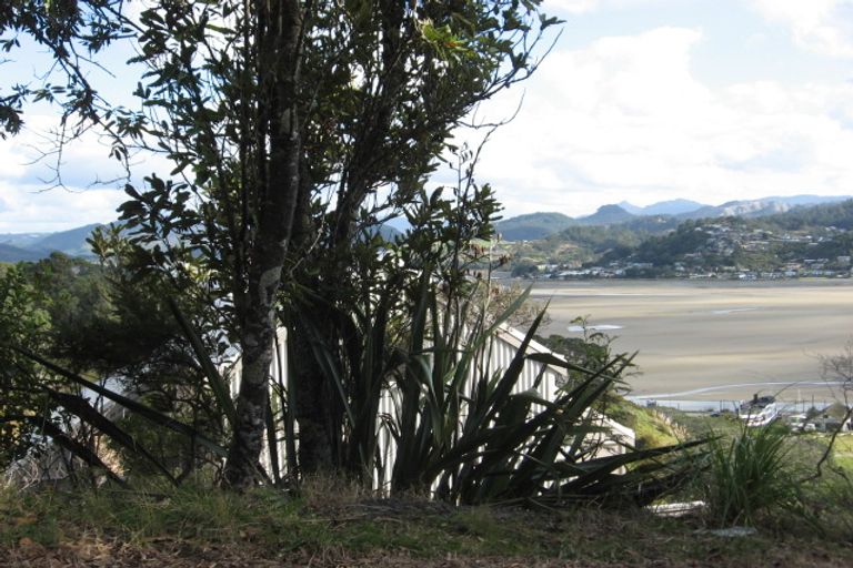 Photo of property in 10 Margaret Wells Avenue, Tairua, 3508