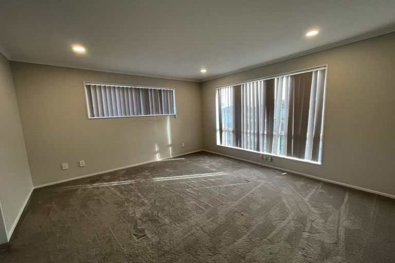 Photo of property in 23 Tinaku Road, Flat Bush, Auckland, 2019