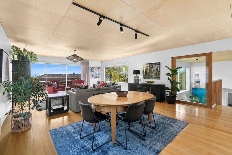 Photo of property in 91 Paynters Avenue, Strandon, New Plymouth, 4312