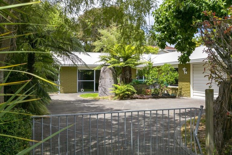 Photo of property in 2/40 Hinekura Avenue, Taupo, 3330