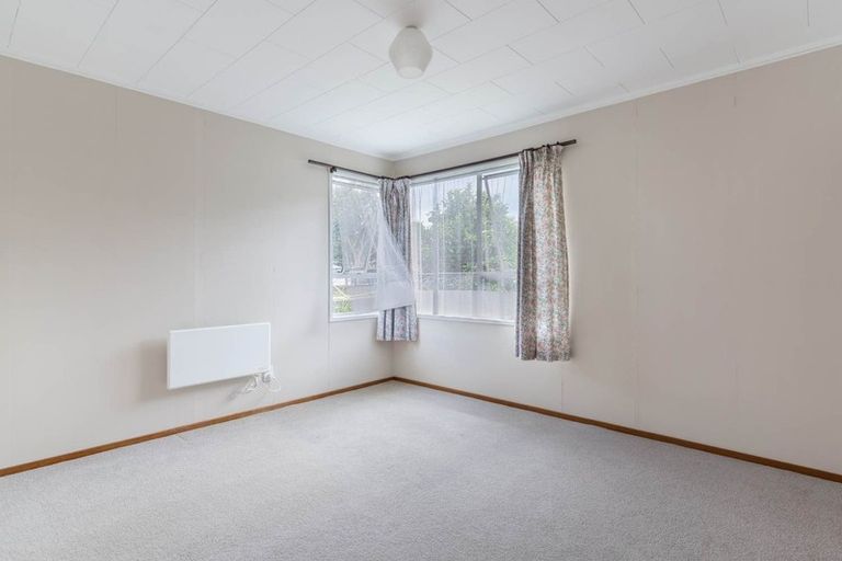 Photo of property in 22 Rowandale Avenue, Manurewa, Auckland, 2102