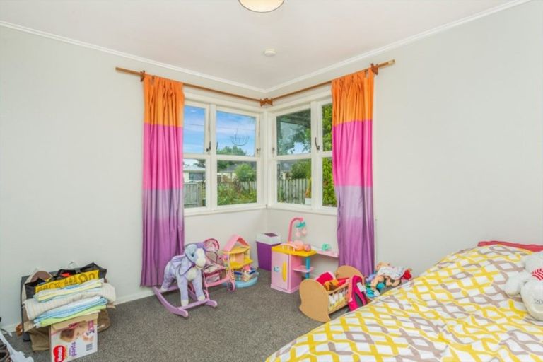 Photo of property in 120 Mardon Road, Enderley, Hamilton, 3214