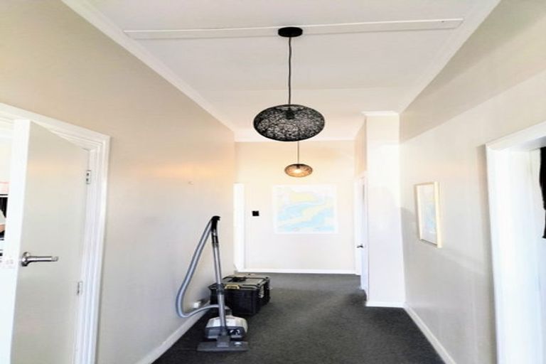 Photo of property in 7 Queens Drive, Saint Kilda, Dunedin, 9012