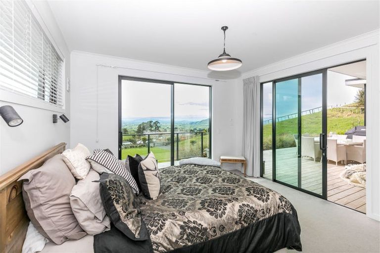 Photo of property in 6 Tiwarawara Lane, Puketotara, Te Awamutu, 3876