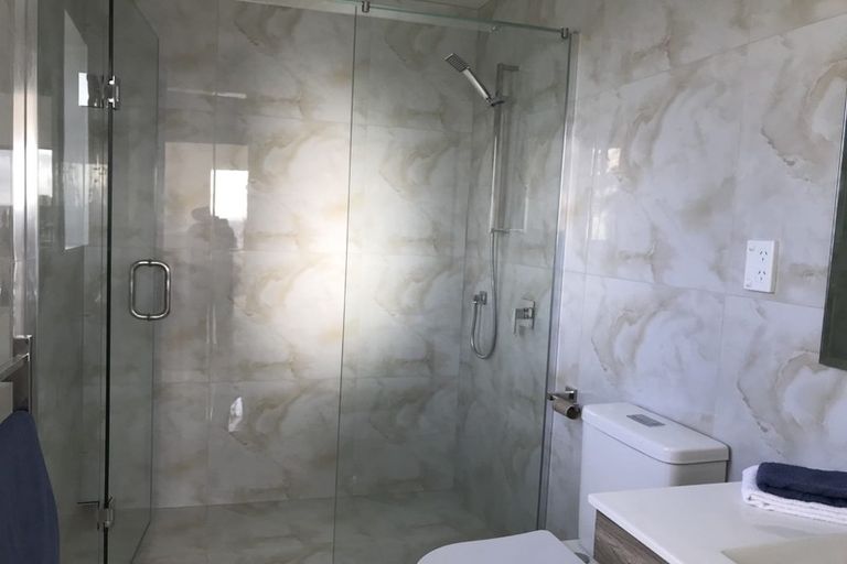 Photo of property in 70 Joseph Street, Flat Bush, Auckland, 2019