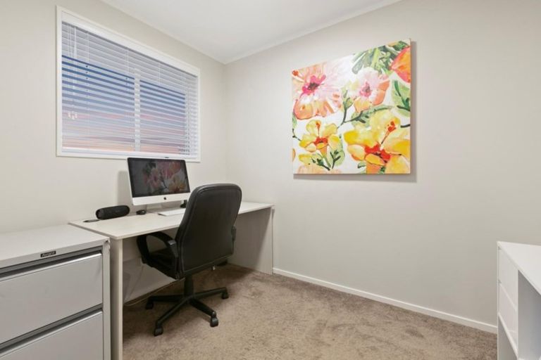 Photo of property in 79 Townhead Crescent, Bethlehem, Tauranga, 3110