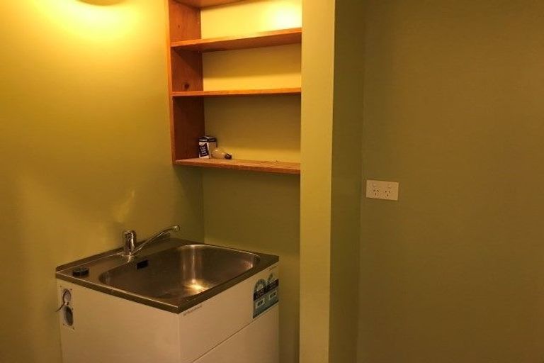 Photo of property in 365 Otumoetai Road, Otumoetai, Tauranga, 3110