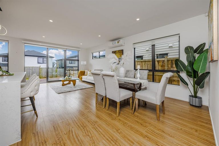 Photo of property in 13 Paripari Street, Flat Bush, Auckland, 2019