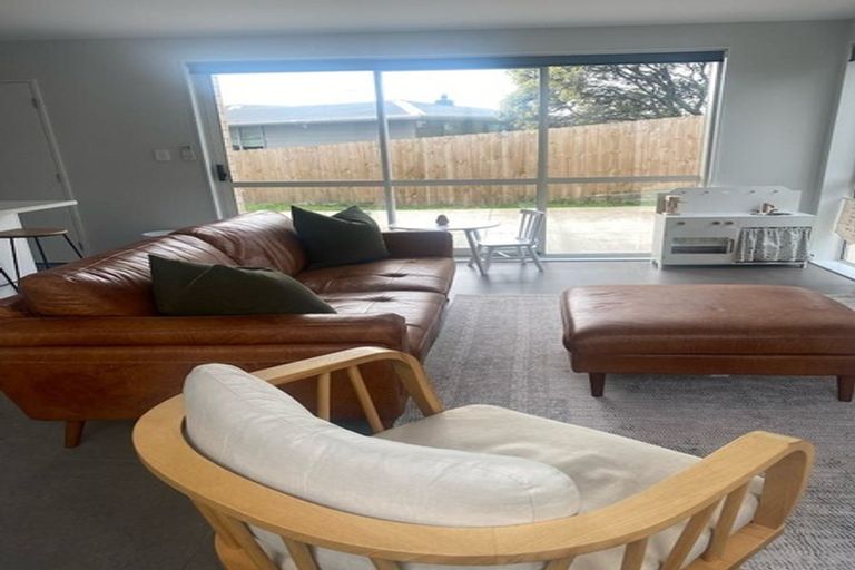 Photo of property in 7a Yeoman Place, Howick, Auckland, 2014